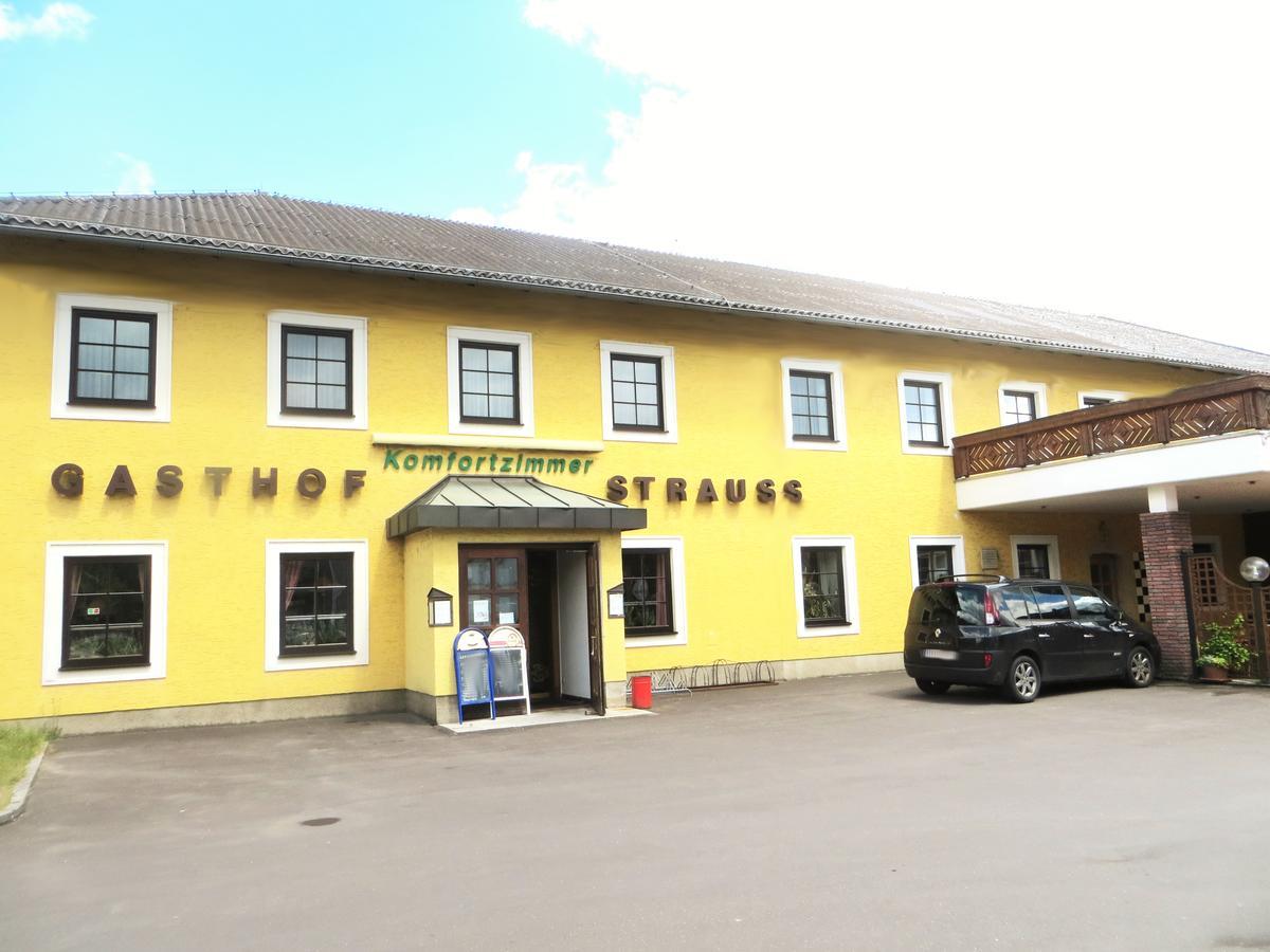 Gasthof Strauss Ansfelden Extérieur photo